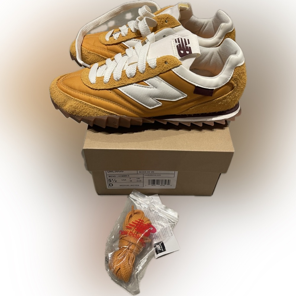 brand new New Balance RC 30 sneakers. limited edition “Golden Hour"Donald Glover